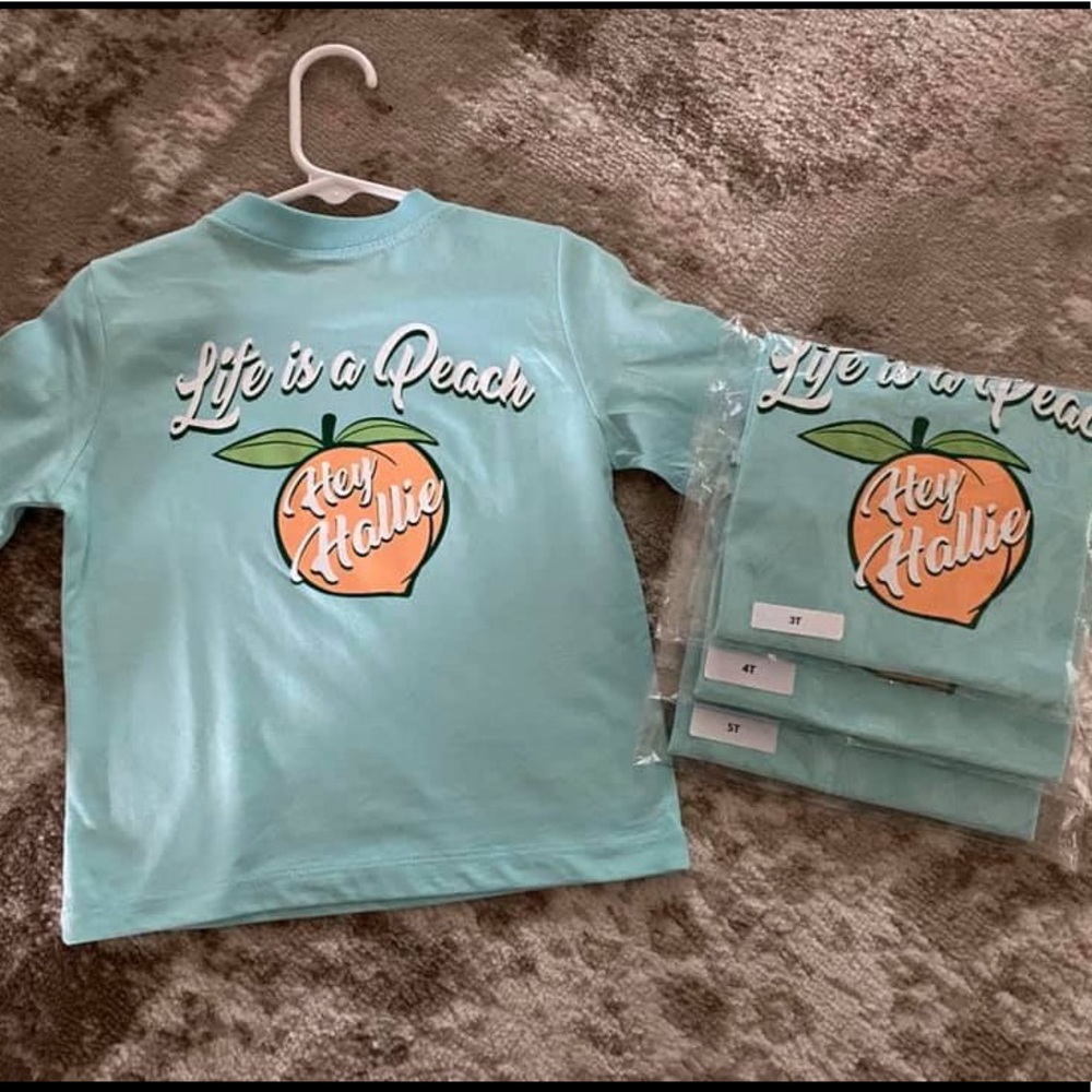 McCoy’s Boys “Hey Hallie” Life’s a Peach Tee